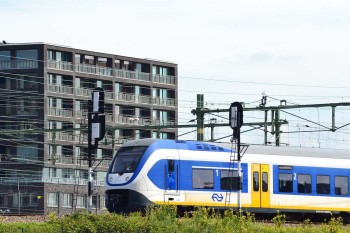 Geen treinen tussen Dordrecht en Lage Zwaluwe na aanrijding