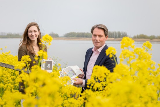 Bloemrijke akkerranden inspireren ‘s-Gravendeelse ontwerper