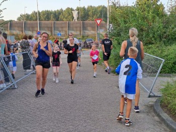 Album afbeelding 3: Gauw door...