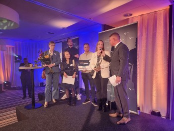 Album afbeelding 8: De vijf medewerkers van Altec