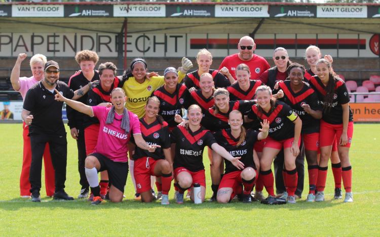 Papendrecht VR1 promoveert na winnen beslissingsduel