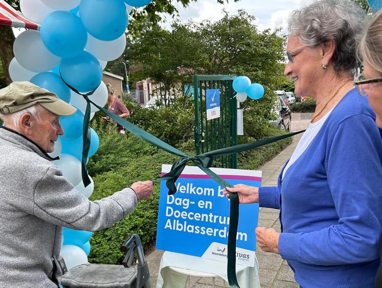 Dag- en Doecentrum Alblasserdam officieel geopend