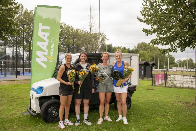 Spanning en spektakel bij MAAT eMobility Padel Open