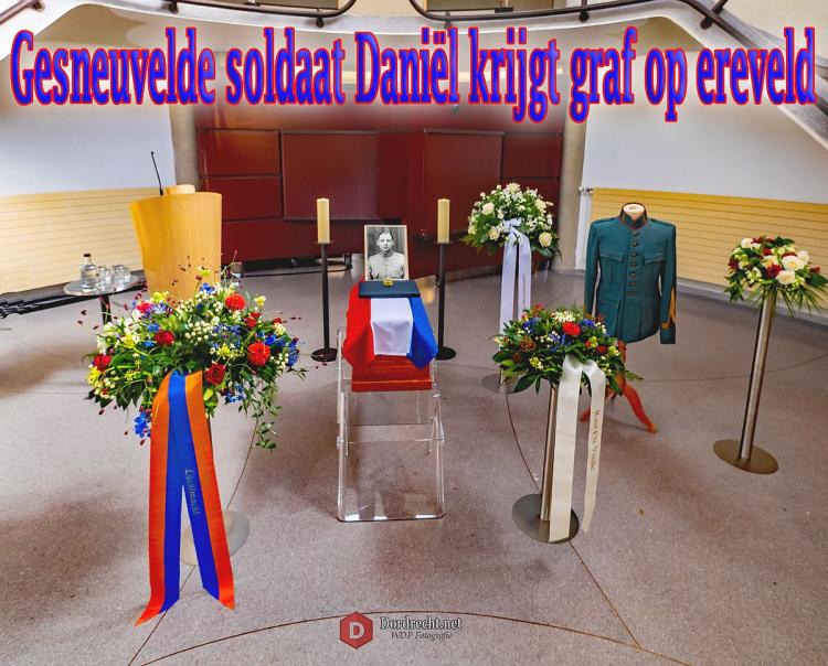 Soldaat Daniël van der Munnik herbegraven op ereveld Essenhof