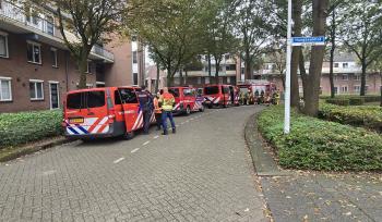 Brandweer ingezet na sterke lucht in woning aan Haagbeukhof