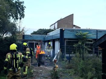 Brandweer rukt uit voor vuur in ton aan Berlijnseplein