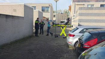 Man zakt door dak bij ongeval aan Maaskant-erf