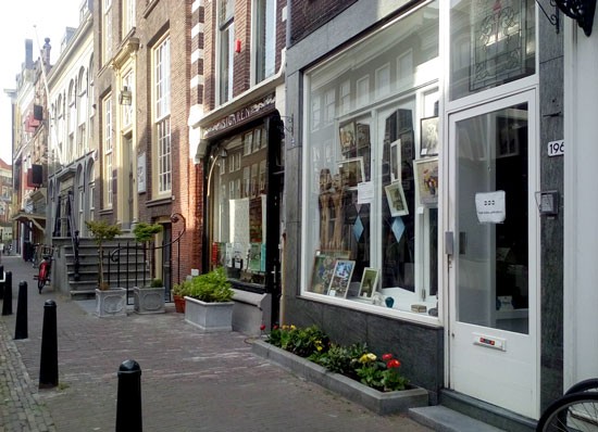 Arnold Bruggeman baalt van vernielzucht in de Voorstraat Noord