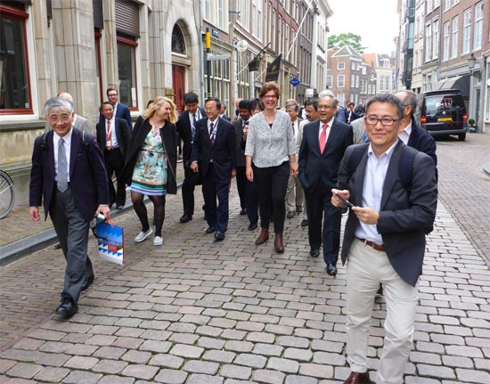 Gemeenten in Zuid-Holland Zuid vragen minister Schultz om investering in binnenhavens te stimuleren