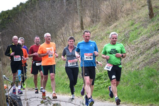 Gezond en sportief lopen bij Fortius richting de Dordtse Biesbosch Halve Marathon