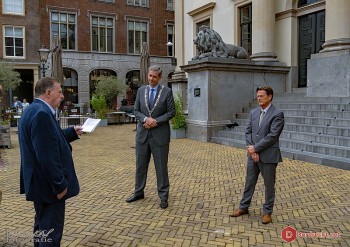Album afbeelding 2: Een luisterend oor bij burgemeester en wethouder