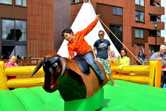 Ondernemersmarkt en Indianenfeest in Vijverpark