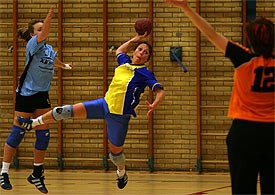 DES Dames blijven in de race voor de nacompetitie