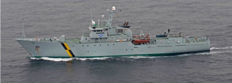 Bakker Sliedrecht houdt Schotse Marine Protection schepen Minna en Jura langer in de vaart