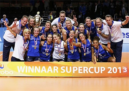 Dames 1 wint in vijf sets superspannende Supercup Finale van Alterno